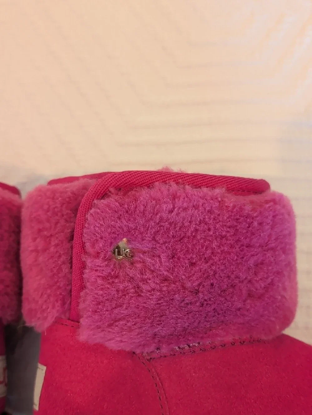 UGG cozy fold